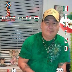 Meet your Posher, Javier